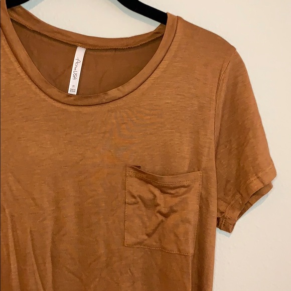 Super Soft Pocket Tee - Picture 2 of 5